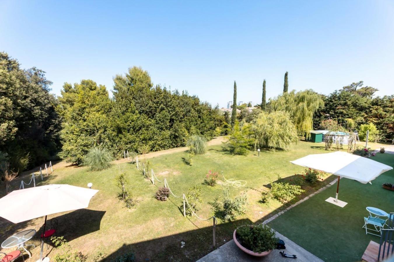 R37 Casa Tamarina Lägenhet Numana Exteriör bild